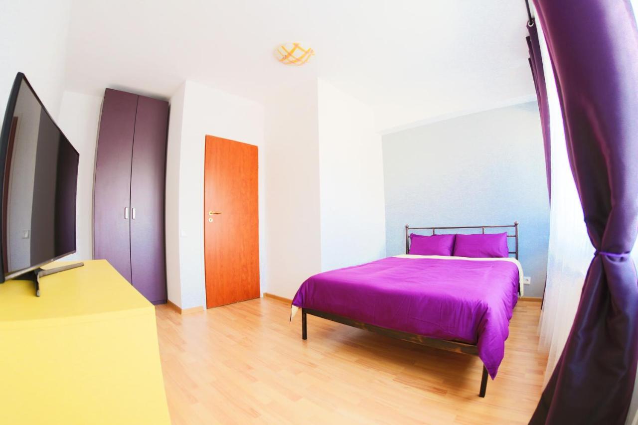 Color Apartments Downtown Бухарест Экстерьер фото